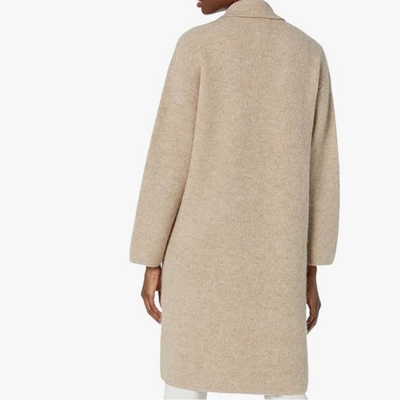 THEORY 
Melisandre Wool-Blend Coat - Beige - Picture 2 of 15